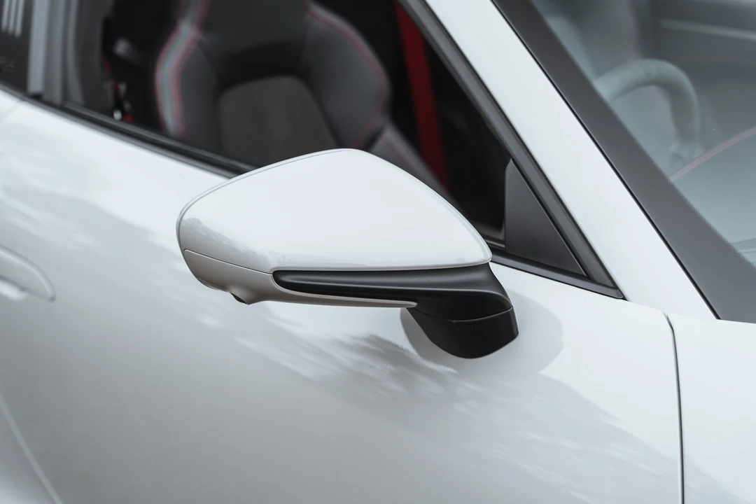 2022 Porsche 992 Carrera - Image 30 of 31