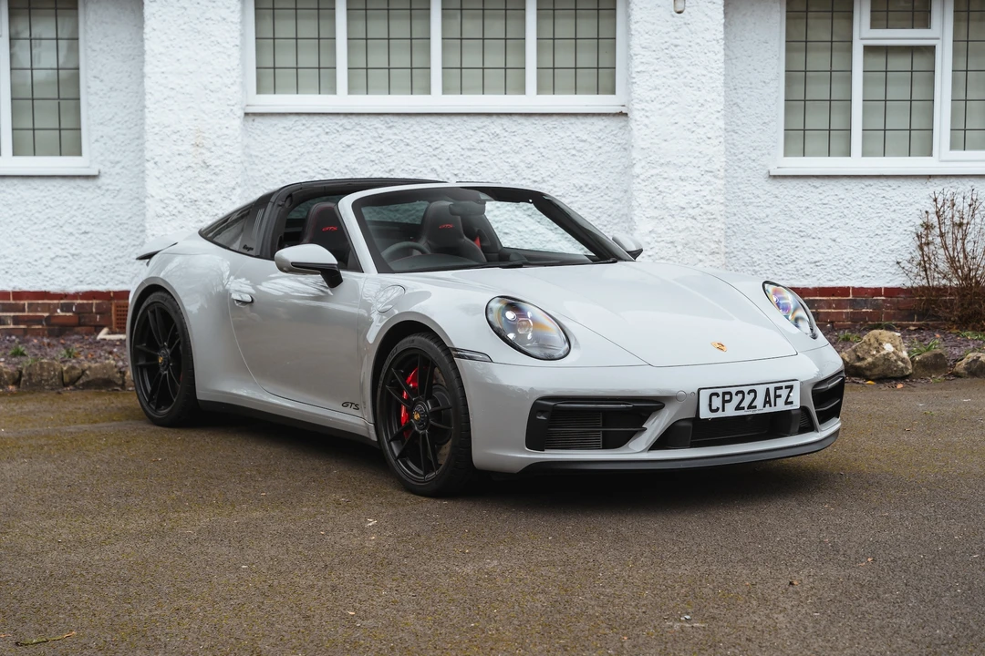 2022 Porsche 992 Carrera - Image 9 of 31