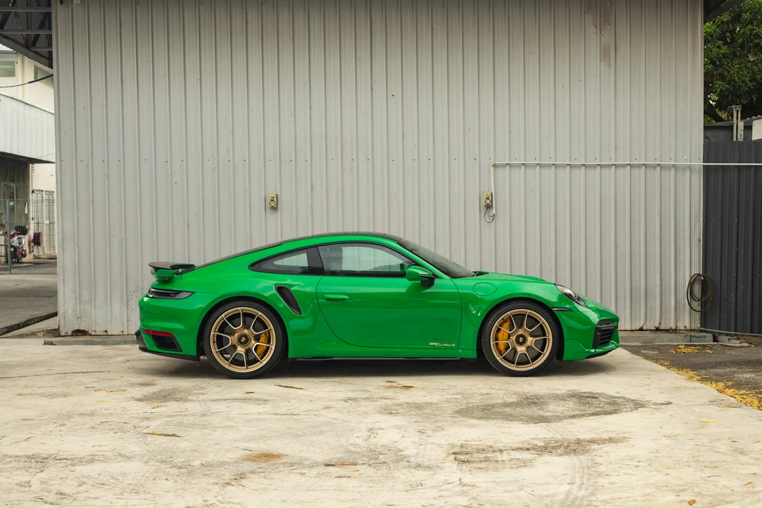 2022 Porsche 992 Turbo - Image 8 of 31