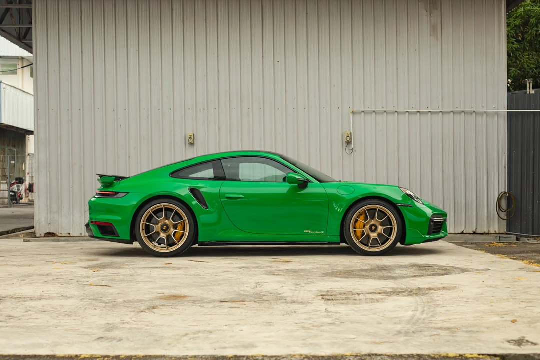2022 Porsche 992 Turbo - Image 14 of 31