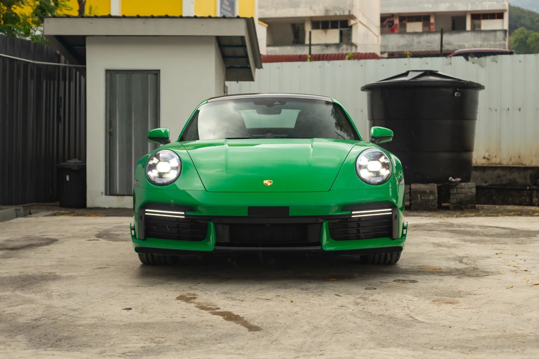 2022 Porsche 992 Turbo - Image 10 of 31