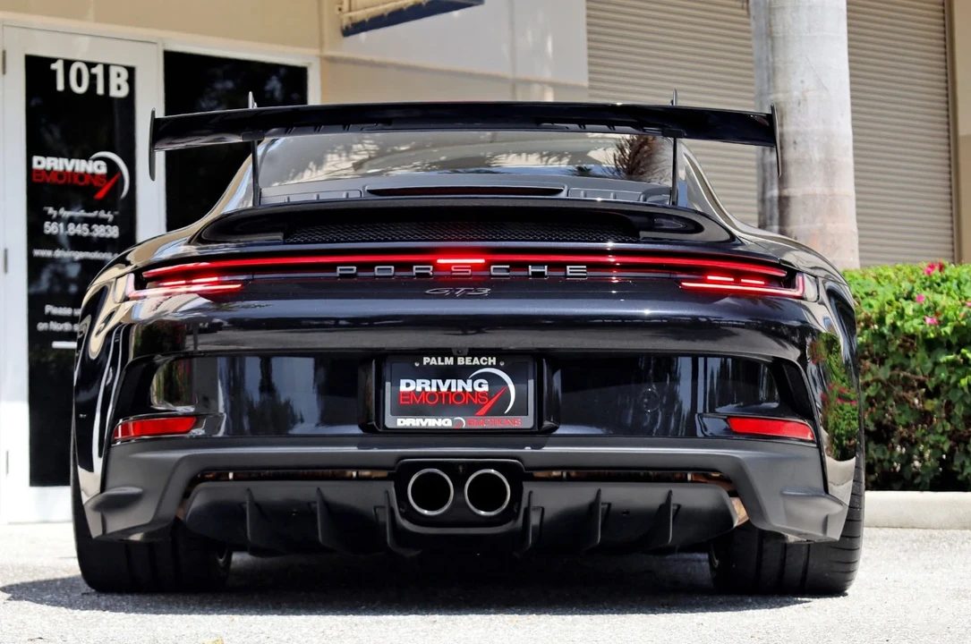 2022 Porsche 992 GT3 - Image 14 of 21