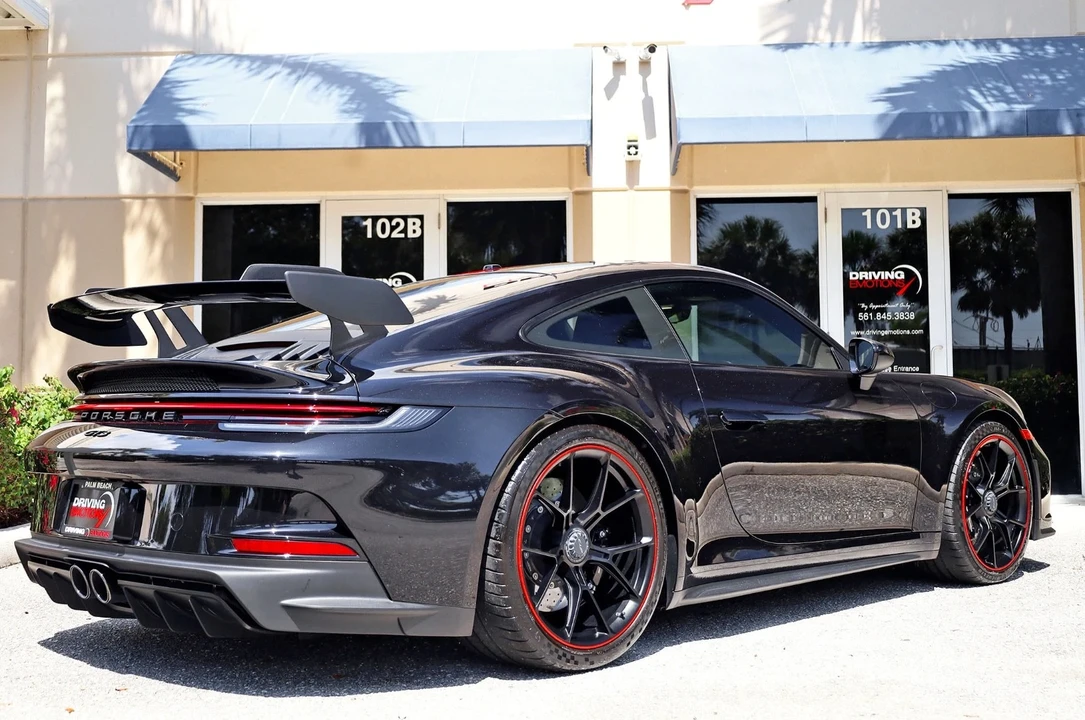 2022 Porsche 992 GT3 - Image 13 of 21