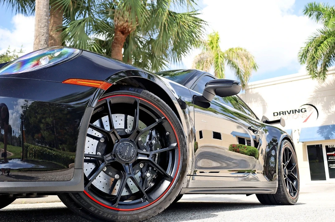 2022 Porsche 992 GT3 - Image 16 of 21