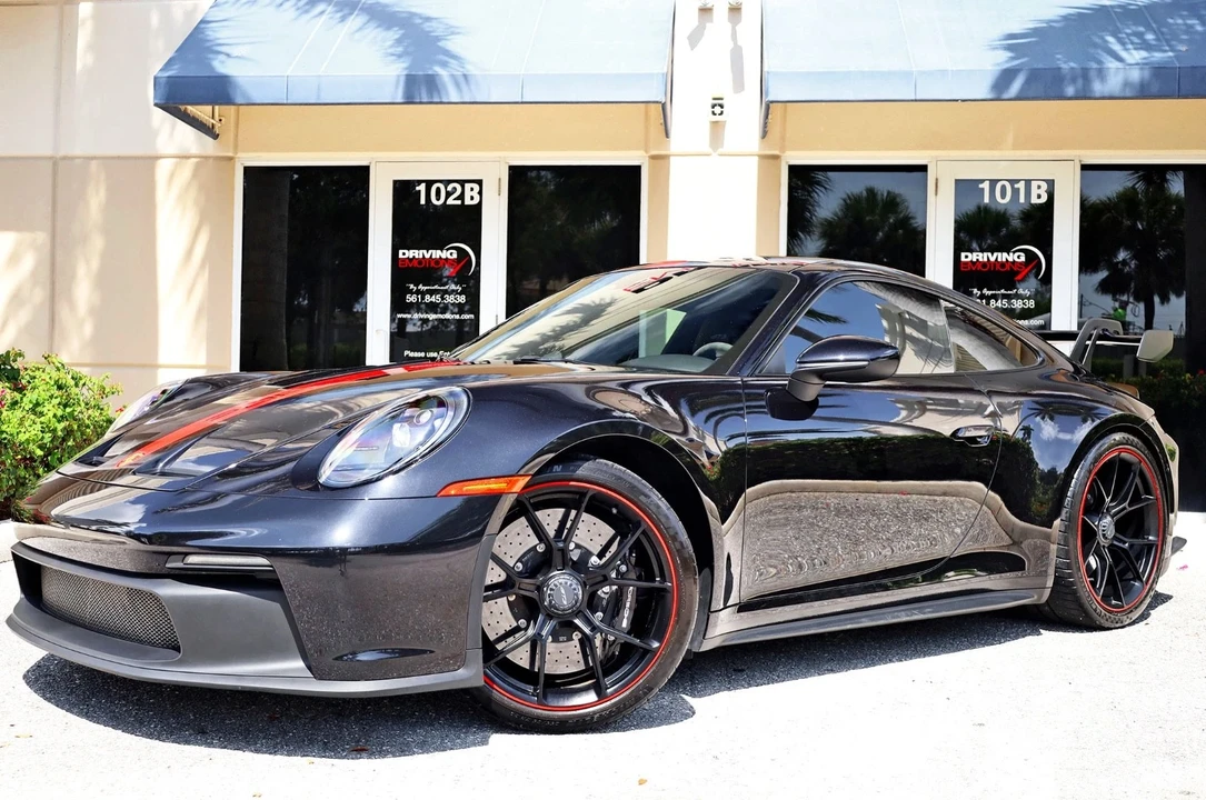 2022 Porsche 992 GT3 - Image 9 of 21