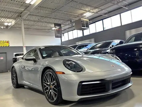 2022 Porsche 911 Carrera 4