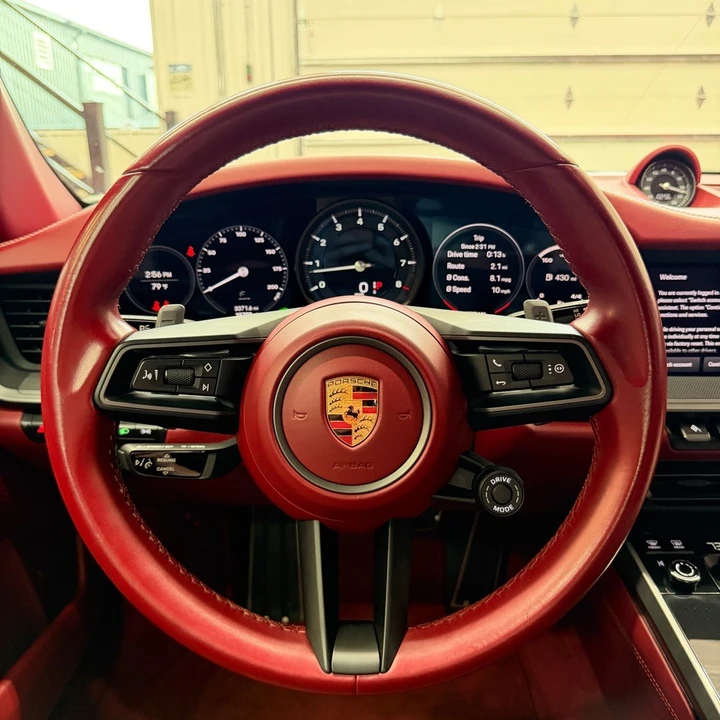 2022 Porsche 992 Carrera 4S - Image 10 of 31