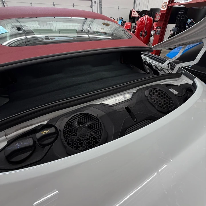 2022 Porsche 992 Carrera 4S - Image 29 of 31