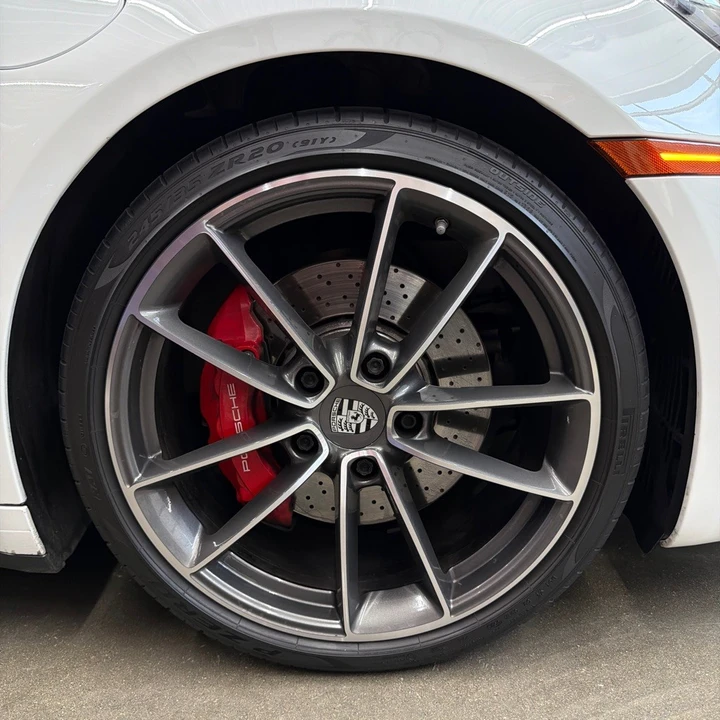 2022 Porsche 992 Carrera 4S - Image 24 of 31