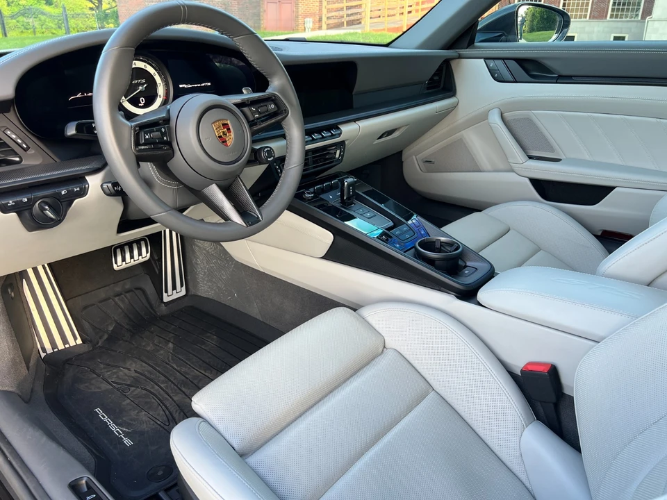 2022 Porsche 992 Carrera GTS - Image 25 of 31