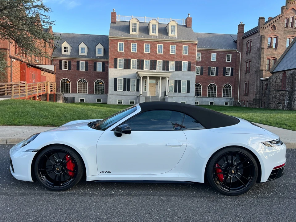 2022 Porsche 992 Carrera GTS - Image 10 of 31