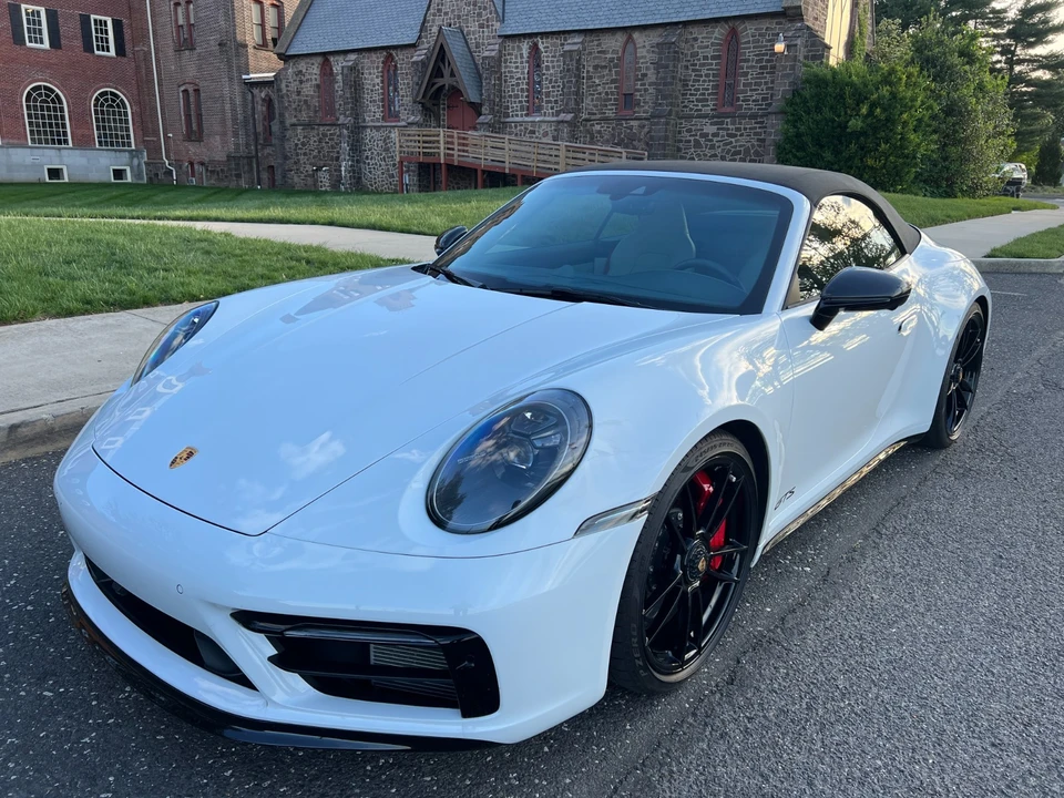 2022 Porsche 992 Carrera GTS - Image 8 of 31