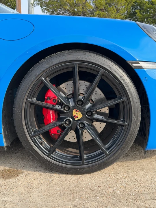2022 Porsche 992 Carrera S - Image 16 of 19