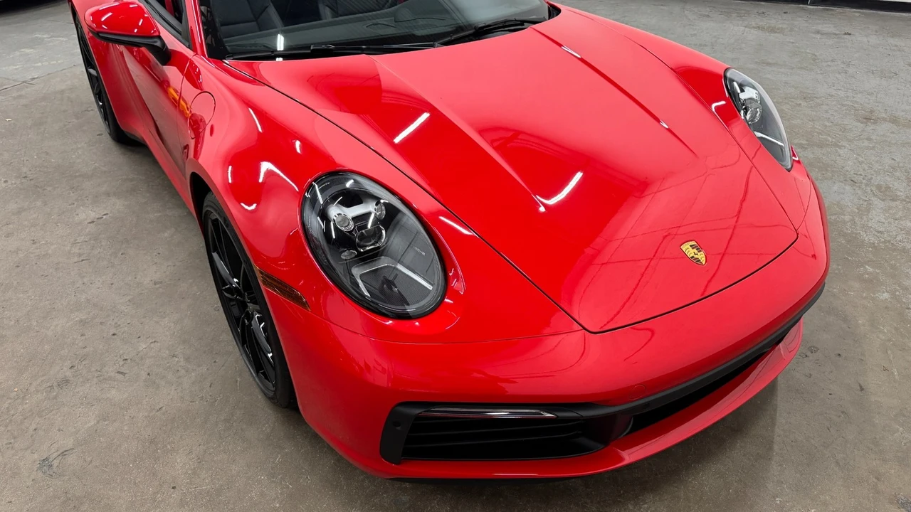 2022 Porsche 992 Carrera - Image 5 of 21