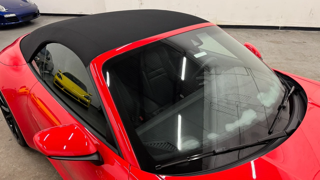 2022 Porsche 992 Carrera - Image 10 of 21