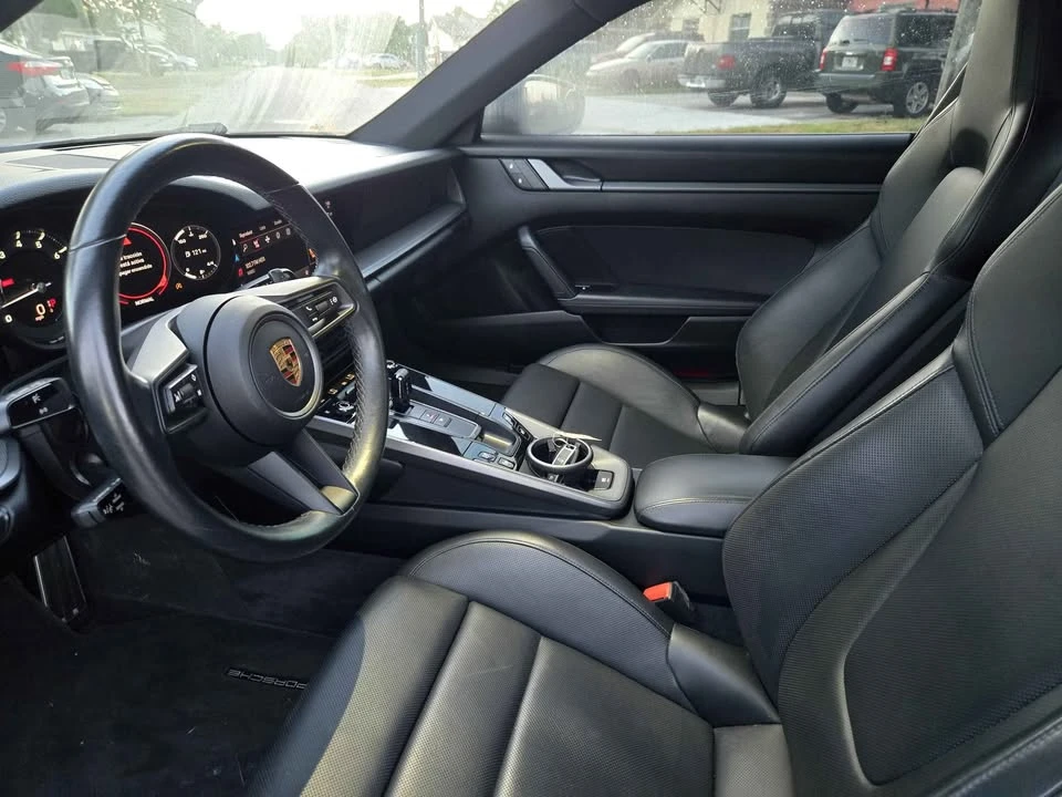 2022 Porsche 992 Carrera 4 - Image 11 of 12
