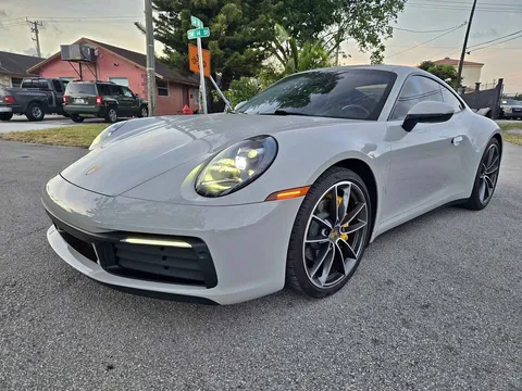 2022 Porsche 911 Carrera 4 AWD Coupe