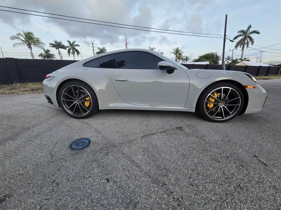 2022 Porsche 992 Carrera 4 - Image 3 of 12