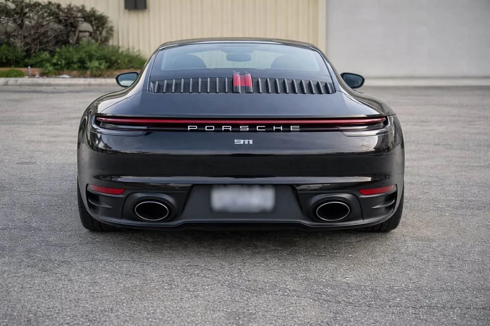 2022 Porsche 992 Carrera 4 - Image 3 of 14