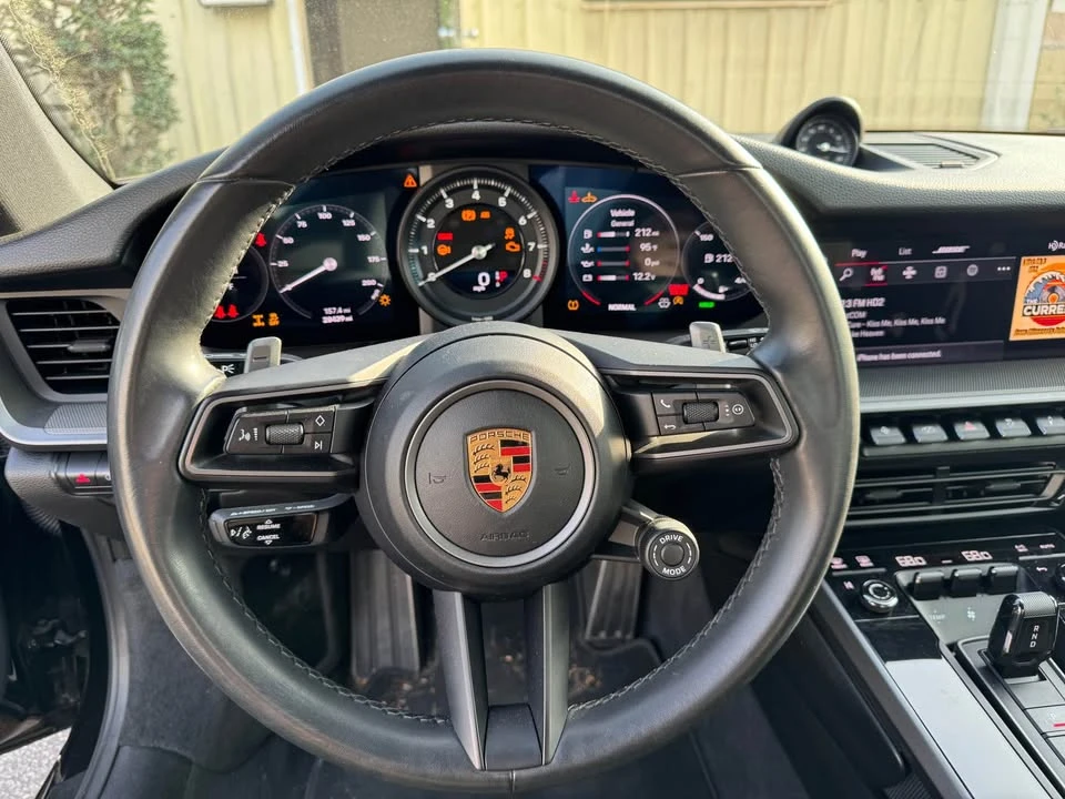 2022 Porsche 992 Carrera 4 - Image 9 of 14