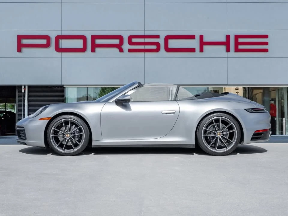 2022 Porsche 992 Carrera 4 - Image 2 of 9