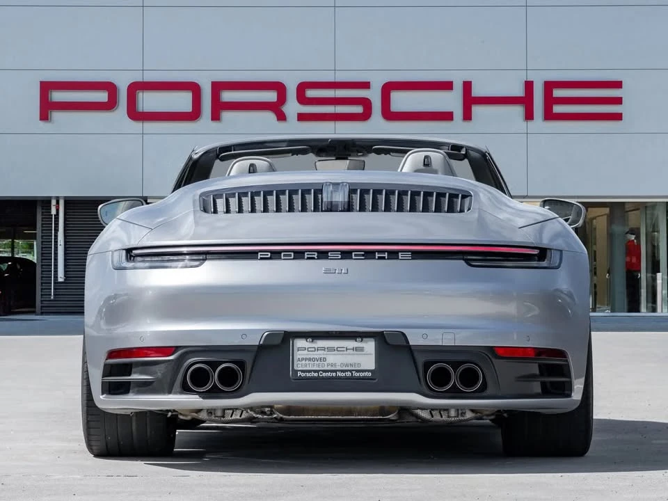 2022 Porsche 992 Carrera 4 - Image 4 of 9