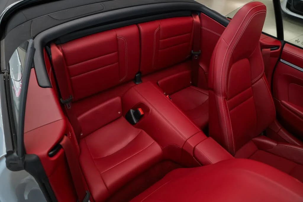 2022 Porsche 992 Carrera 4 - Image 31 of 31