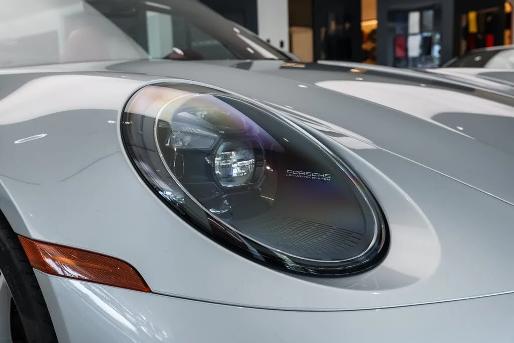 2022 Porsche 992 Carrera 4 - Image 12 of 31
