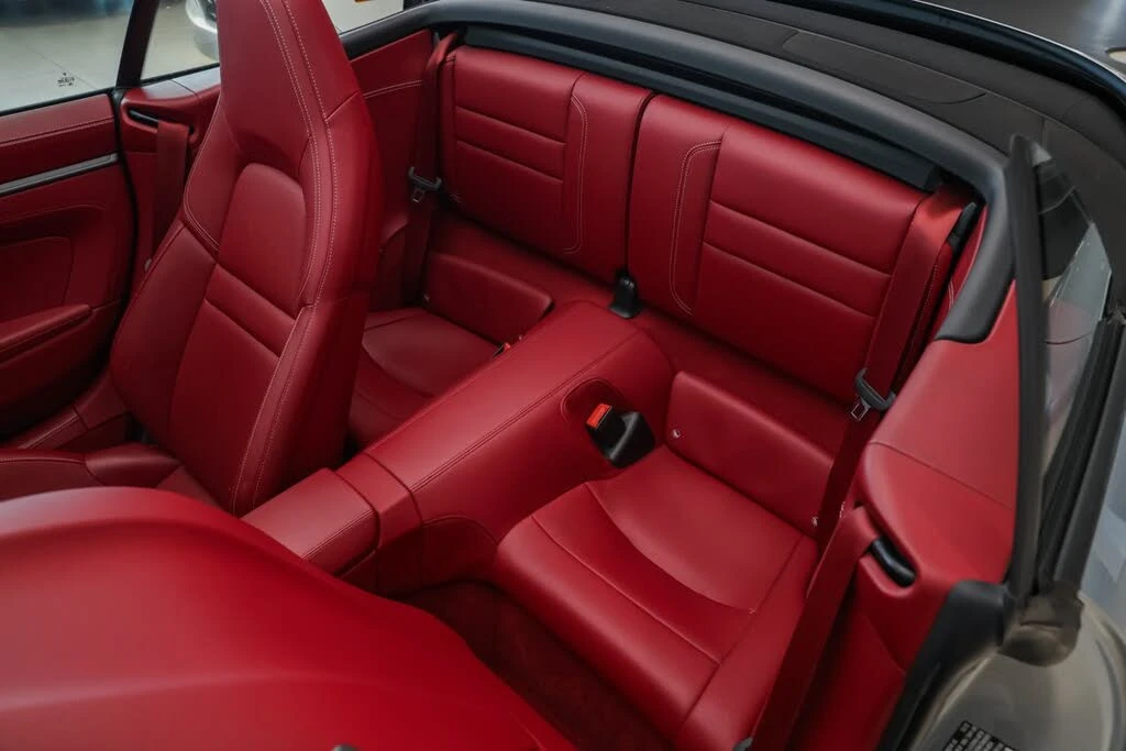 2022 Porsche 992 Carrera 4 - Image 24 of 31