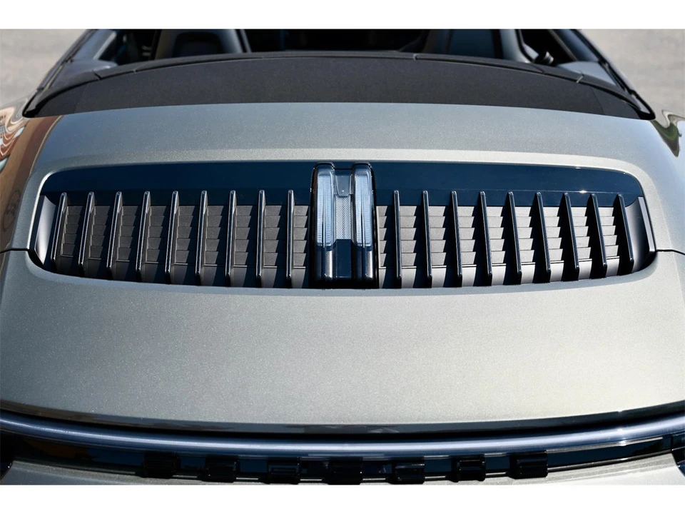 2022 Porsche 992 Carrera 4 - Image 18 of 31