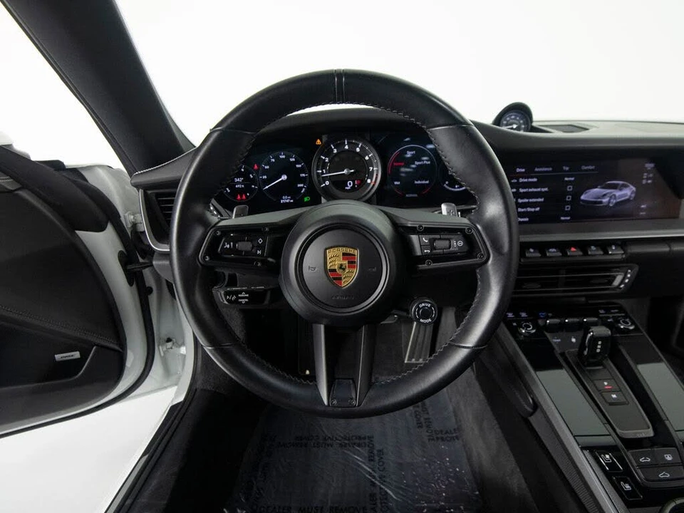 2022 Porsche 992 Carrera 4 - Image 23 of 31