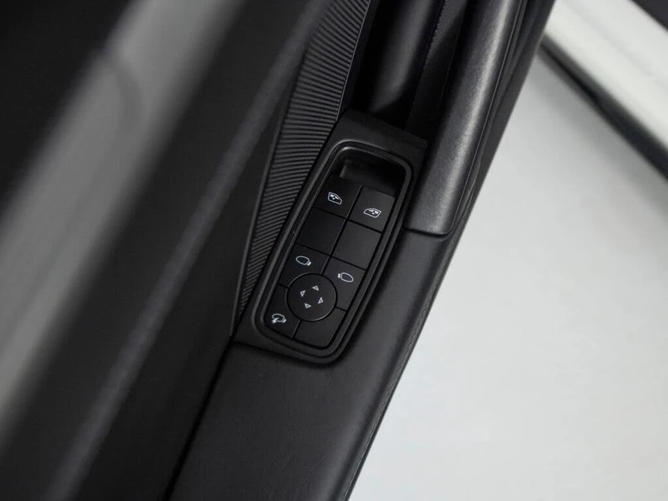2022 Porsche 992 Carrera 4 - Image 20 of 31