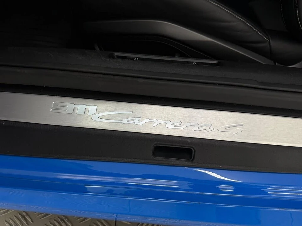 2022 Porsche 992 Carrera 4 - Image 30 of 31