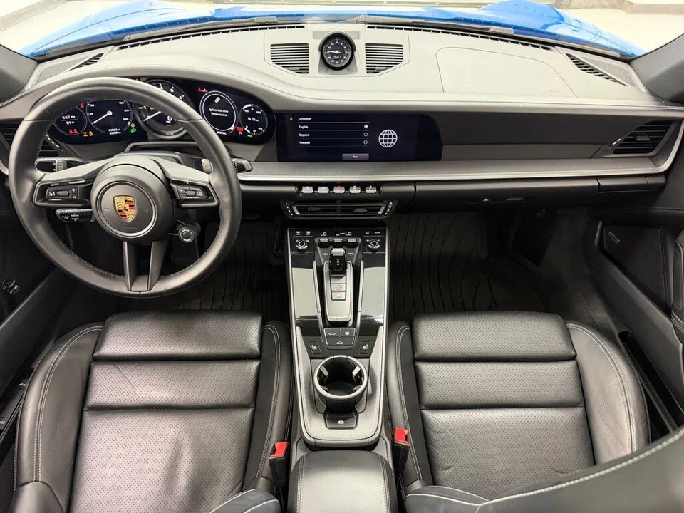 2022 Porsche 992 Carrera 4 - Image 15 of 31