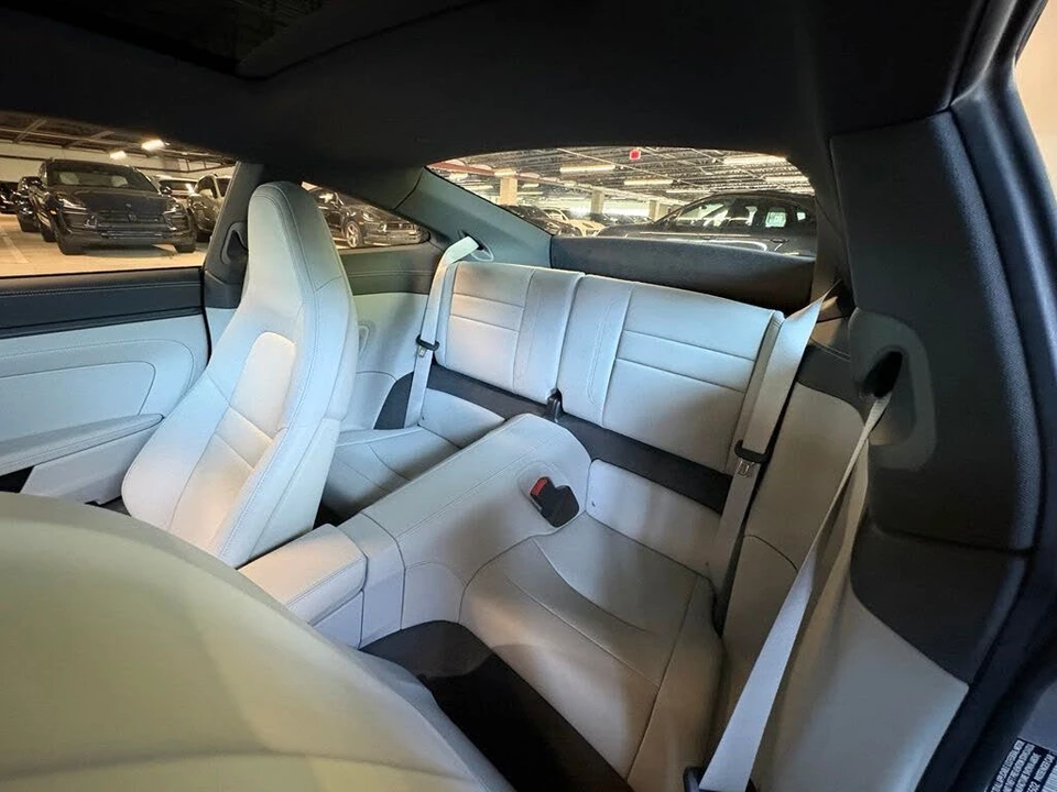 2022 Porsche 992 Carrera 4 - Image 18 of 29