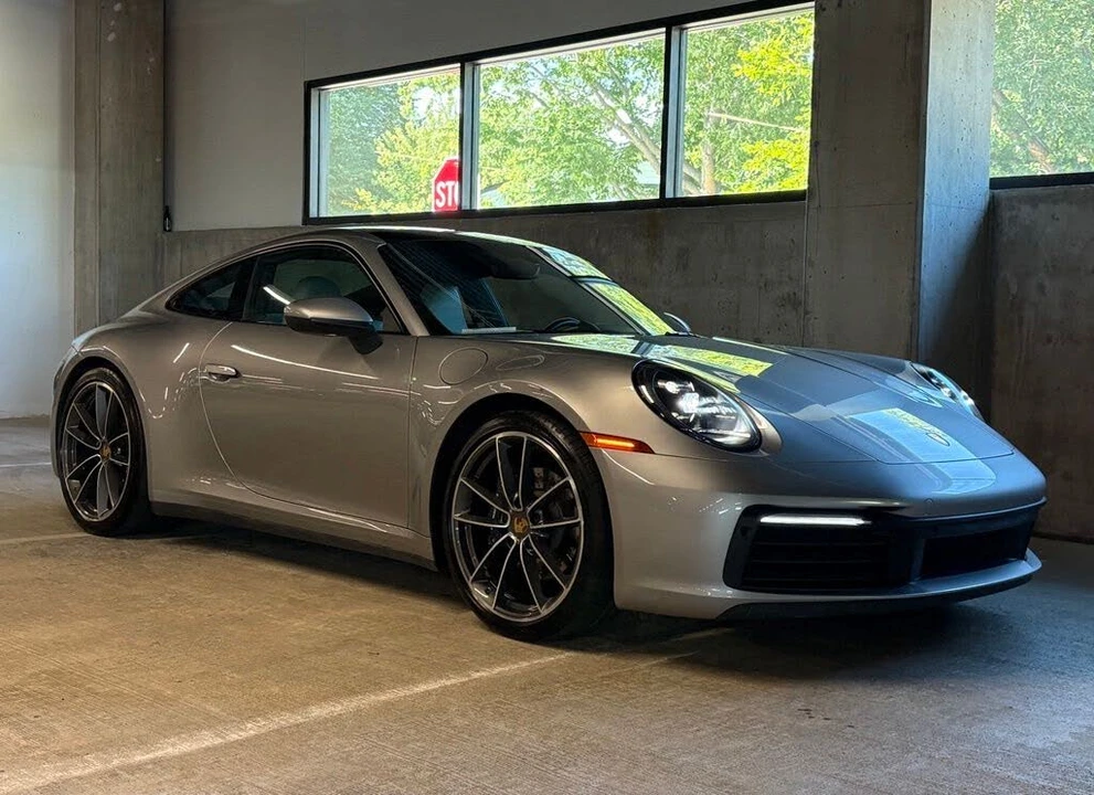 2022 Porsche 992 Carrera 4 - Image 12 of 29