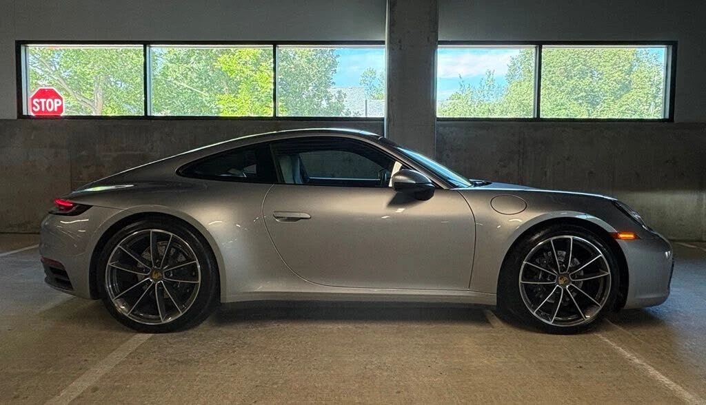 2022 Porsche 992 Carrera 4 - Image 9 of 29