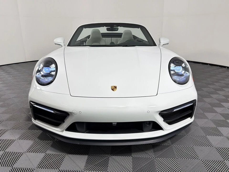 2022 Porsche 992 Carrera GTS - Image 6 of 31
