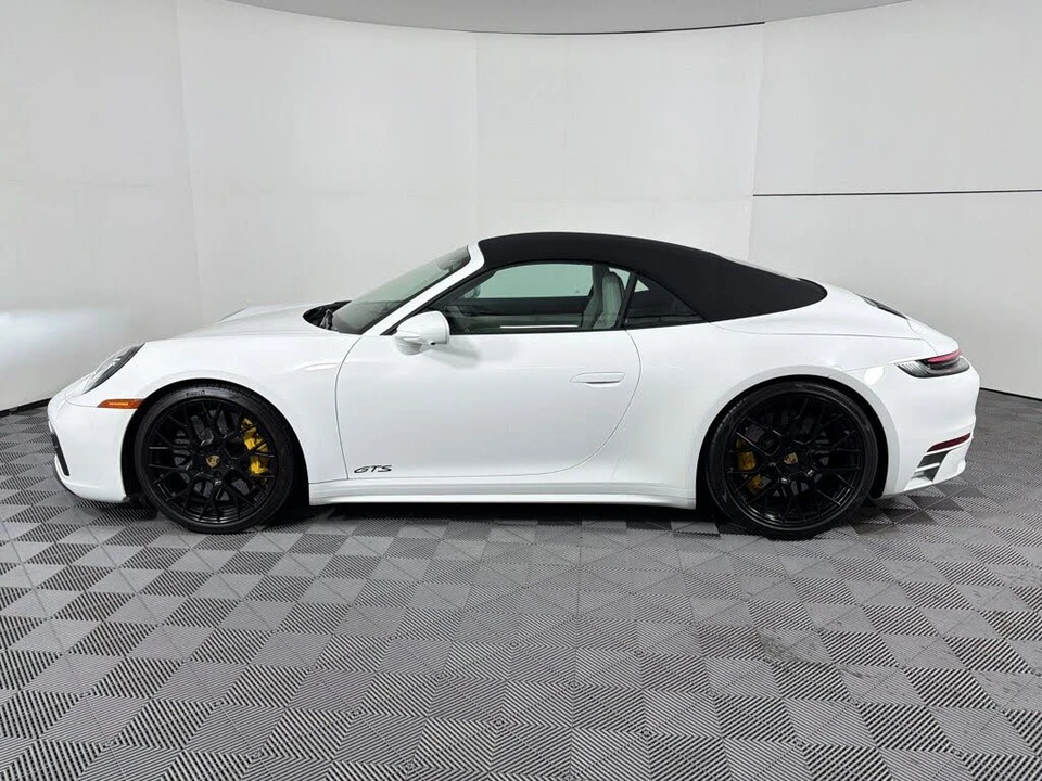 2022 Porsche 992 Carrera GTS - Image 31 of 31