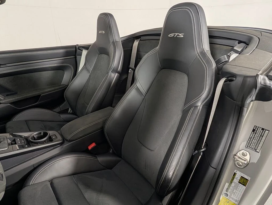 2022 Porsche 992 Carrera GTS - Image 5 of 31