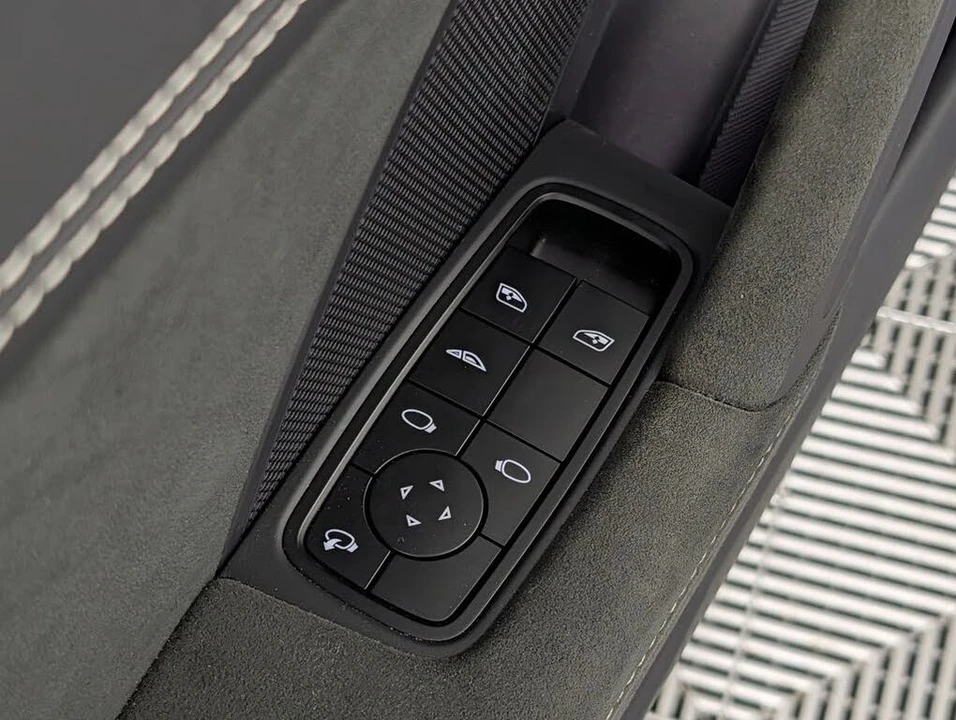 2022 Porsche 992 Carrera GTS - Image 27 of 31
