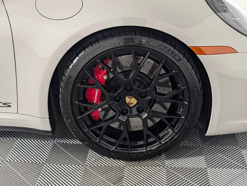 2022 Porsche 992 Carrera GTS - Image 14 of 31