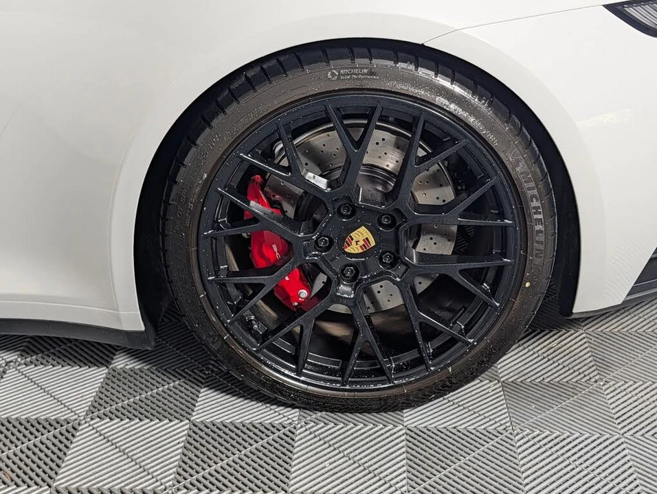 2022 Porsche 992 Carrera GTS - Image 12 of 31
