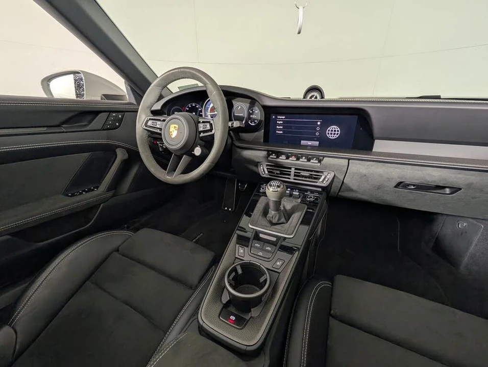2022 Porsche 992 Carrera GTS - Image 22 of 31