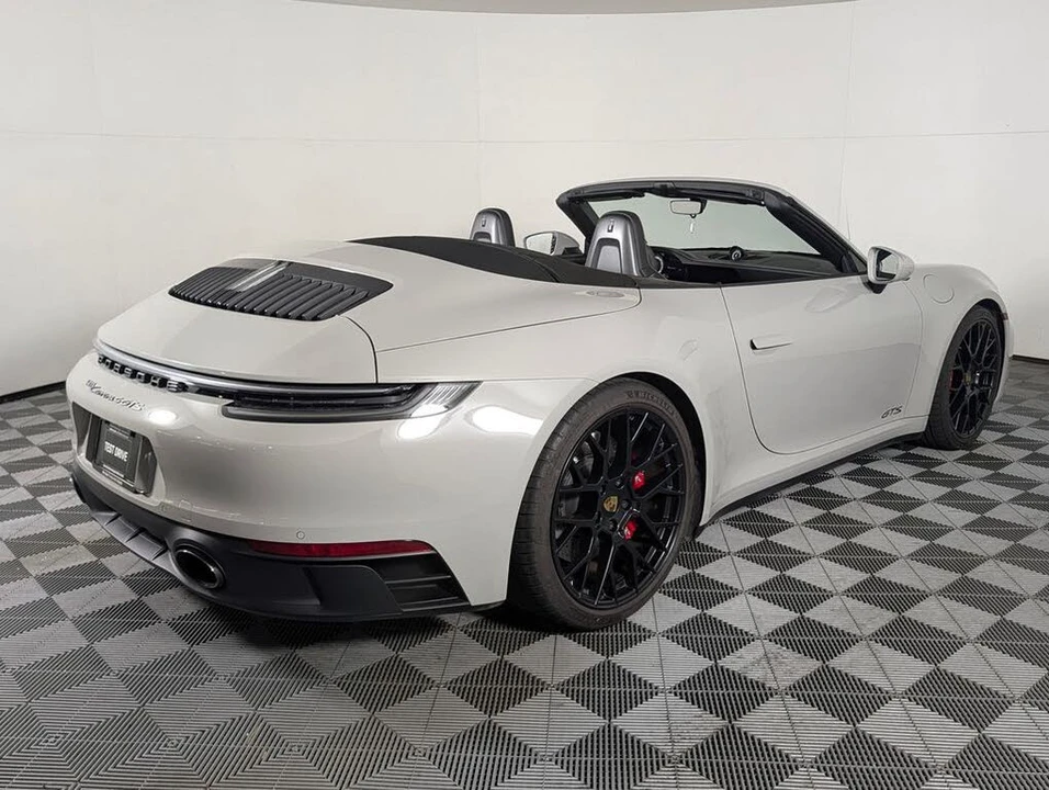 2022 Porsche 992 Carrera GTS - Image 7 of 31