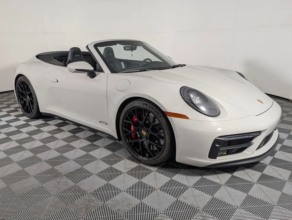 2022 Porsche 992 Carrera GTS - Image 9 of 31