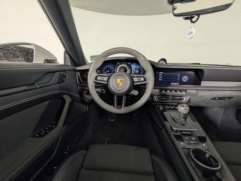 2022 Porsche 992 Carrera GTS - Image 21 of 31