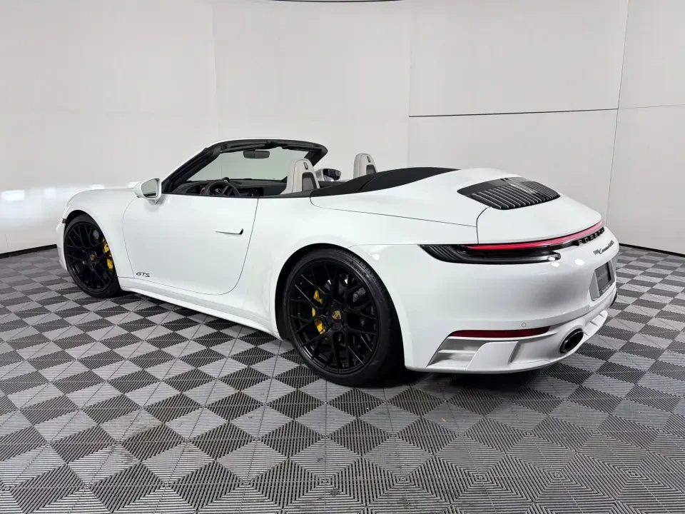 2022 Porsche 992 Carrera GTS - Image 23 of 31