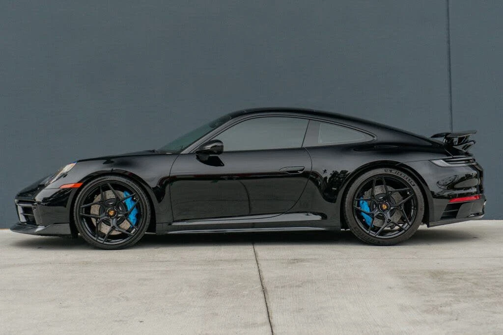 2022 Porsche 992 Carrera GTS - Image 2 of 31