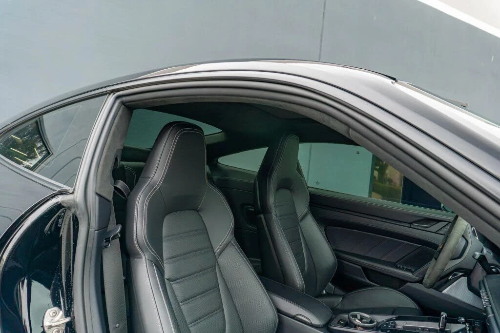2022 Porsche 992 Carrera GTS - Image 12 of 31